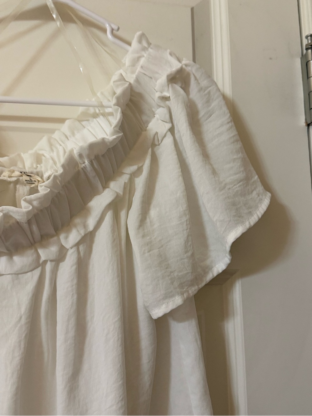 Entro White Off The Shoulder Ruffle Peasant Blouse Top Womens Large Boho - Picture 3 of 7